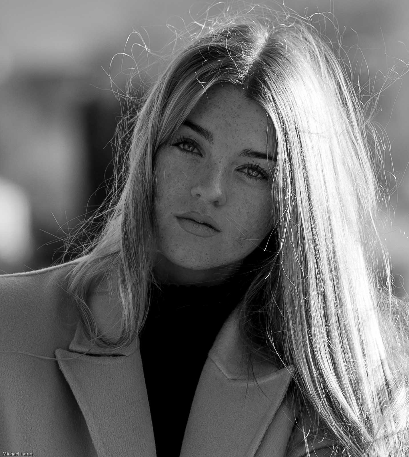 Michael Lafon Fotografie | Portrait, Schwarz-weiß | Model  Lara-Bild 10